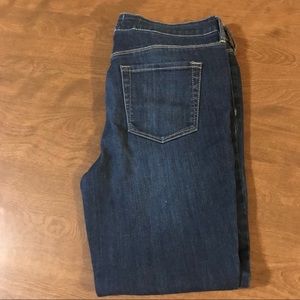 Bullhead mid rise skinniest jeans 29